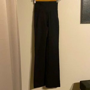 Lululemon Groove Pant Bootcut size 2